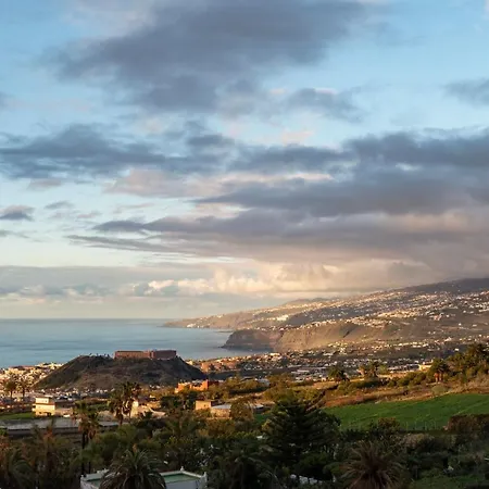 Shambhala Tenerife Gasthof Los Realejos